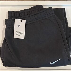 Nike Men’s Fleece Jogger